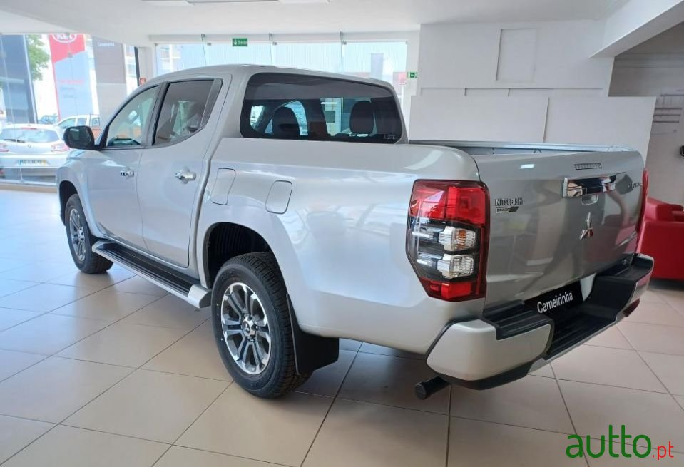 2021' Mitsubishi L200 photo #5