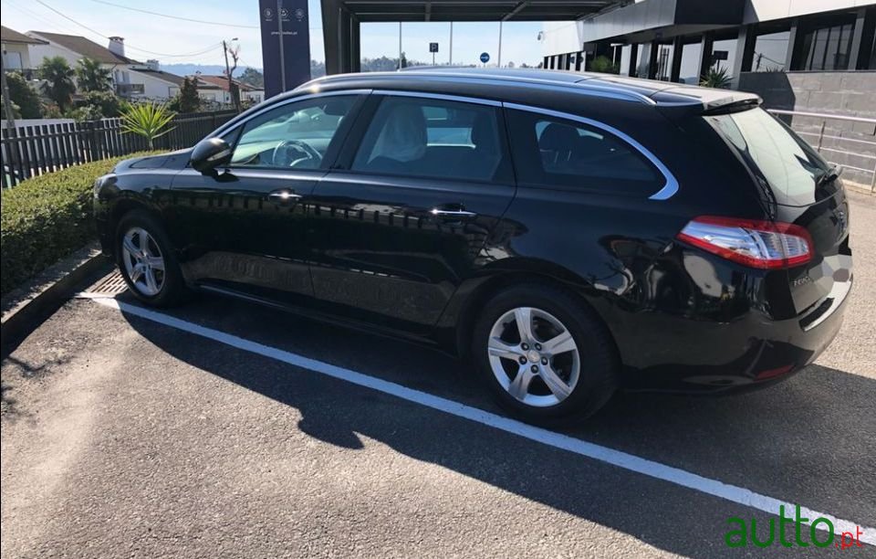 2017' Peugeot 508 Sw photo #3