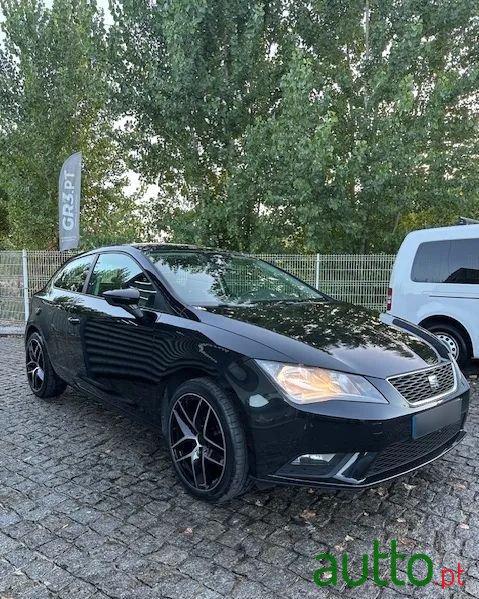 2014' SEAT Leon photo #3