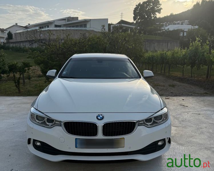 2016' BMW Série 4 D Advantage Auto photo #1