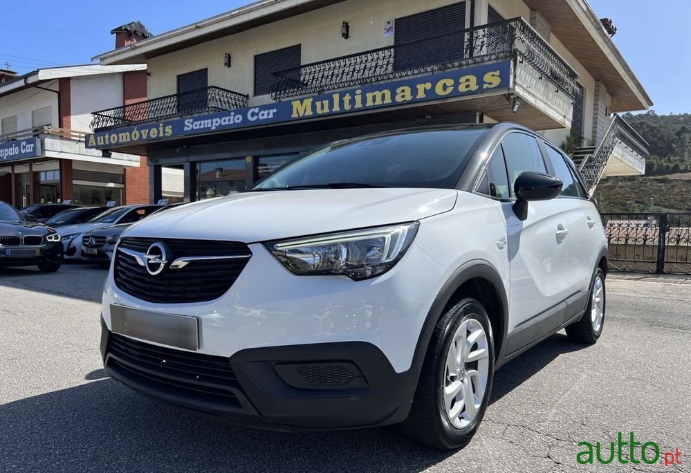 2018' Opel Crossland X 1.2 Edition photo #6