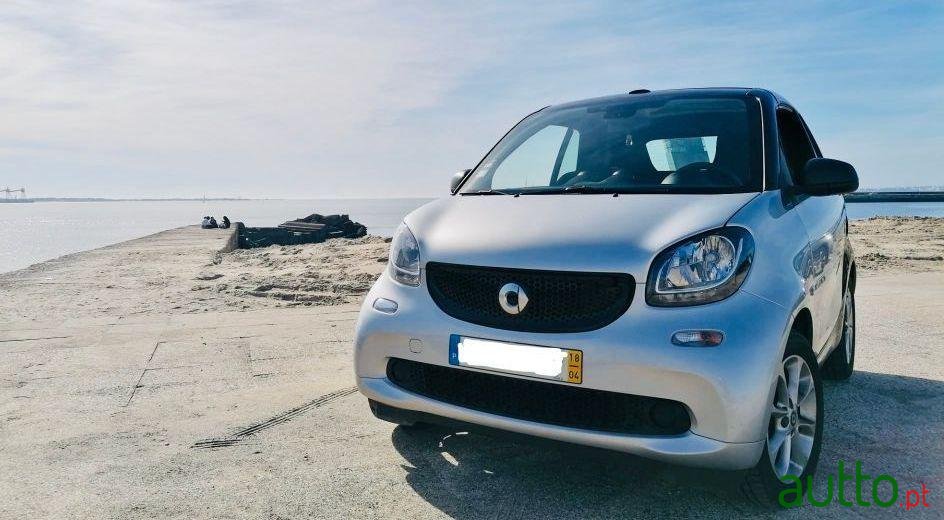 2018' Smart Fortwo photo #1
