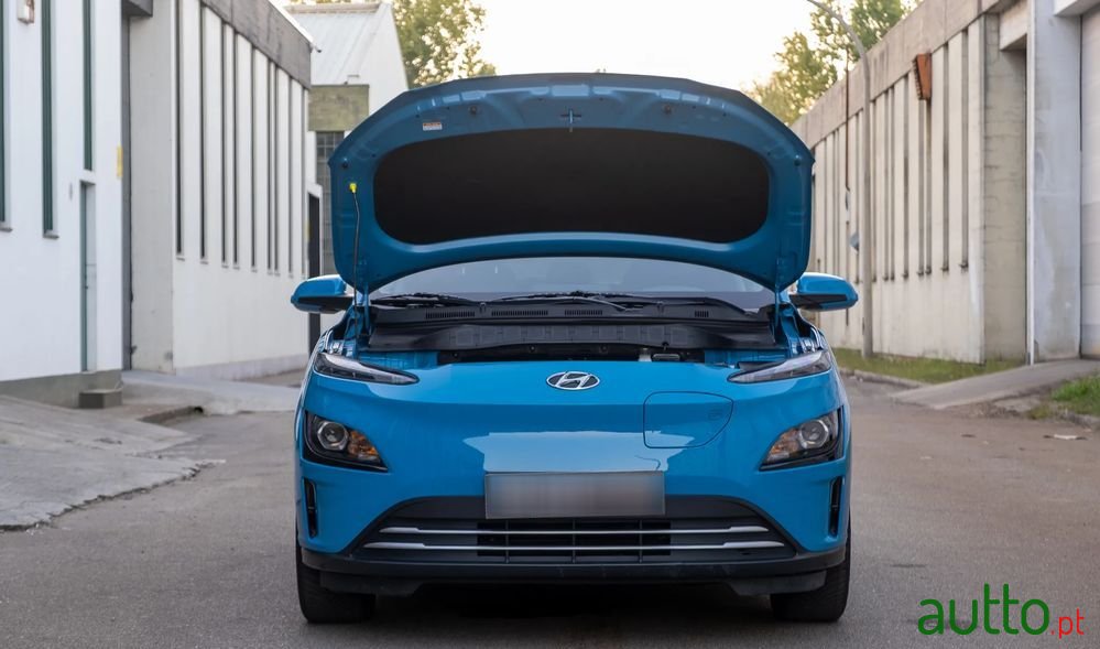 2022' Hyundai Kauai photo #3