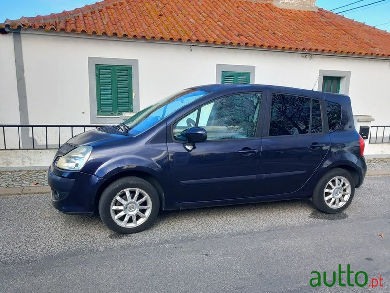 2008' Renault Grand Modus photo #4