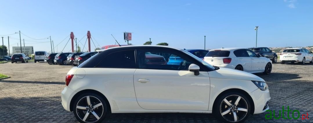 2011' Audi A1 photo #5