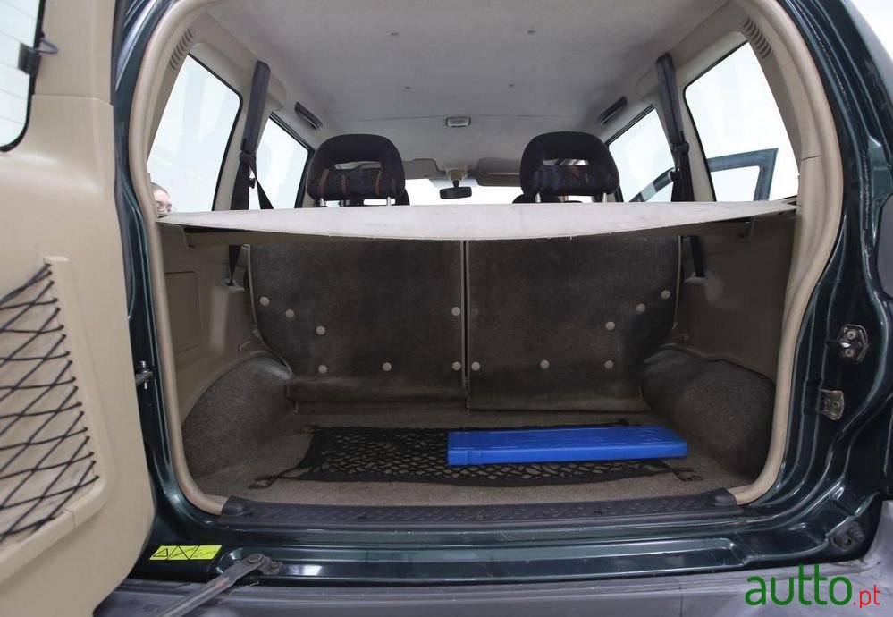 2000' Nissan Terrano photo #5