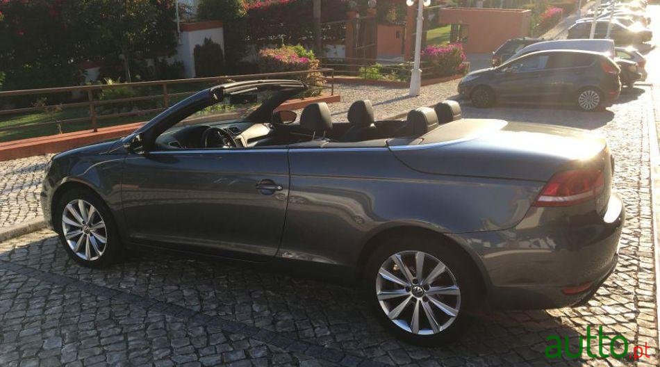 2015' Volkswagen Eos photo #4