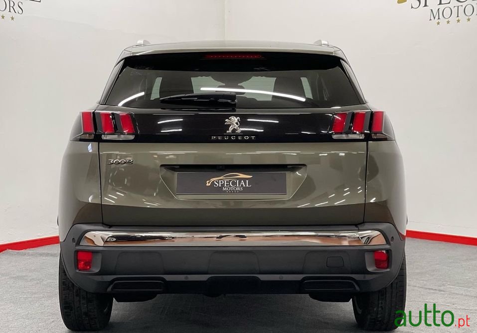2018' Peugeot 3008 photo #6