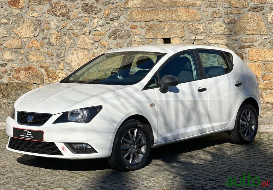 2015' SEAT Ibiza photo #1