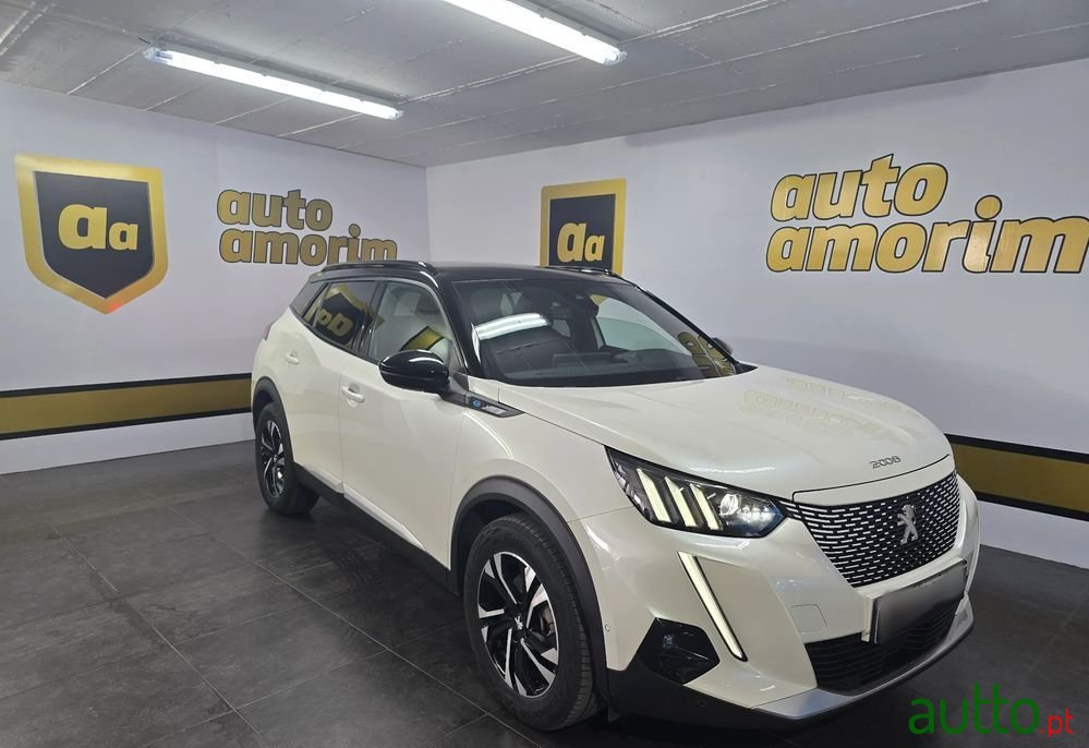 2022' Peugeot e-2008 50 Kwh Gt Pack photo #2