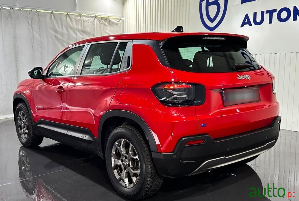 2023' Jeep Avenger photo #6