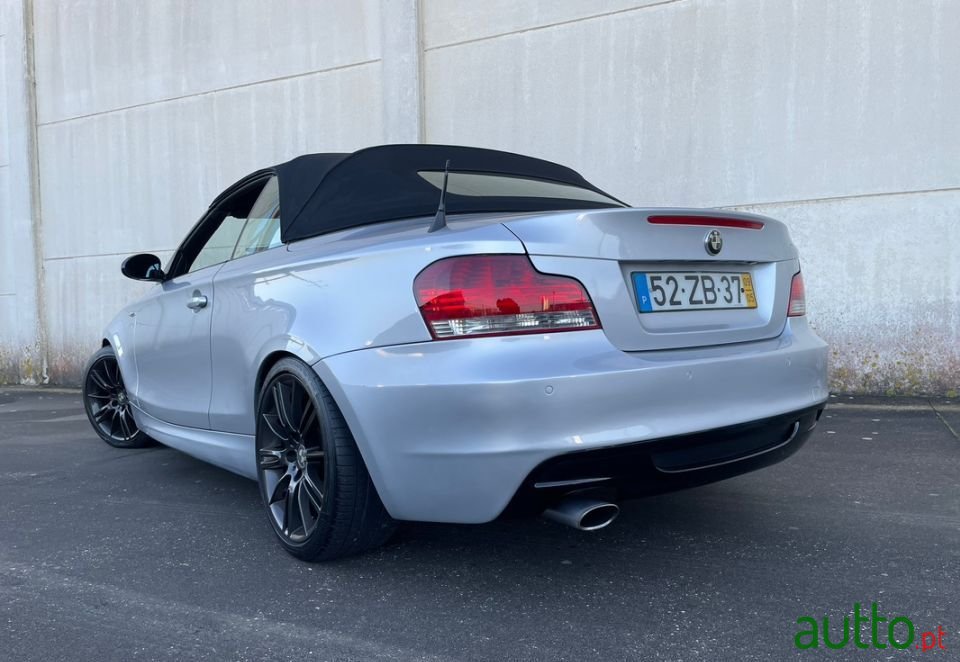 2009' BMW 120 photo #3