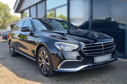 2022' Mercedes-Benz Classe E