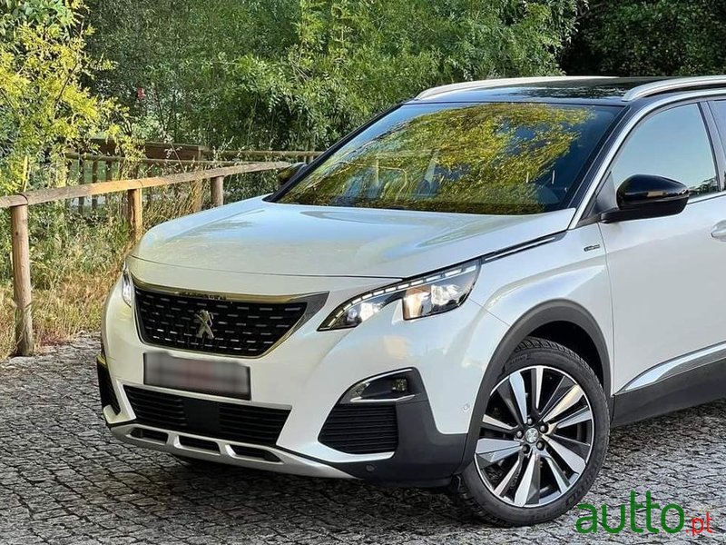 2019' Peugeot 5008 photo #3
