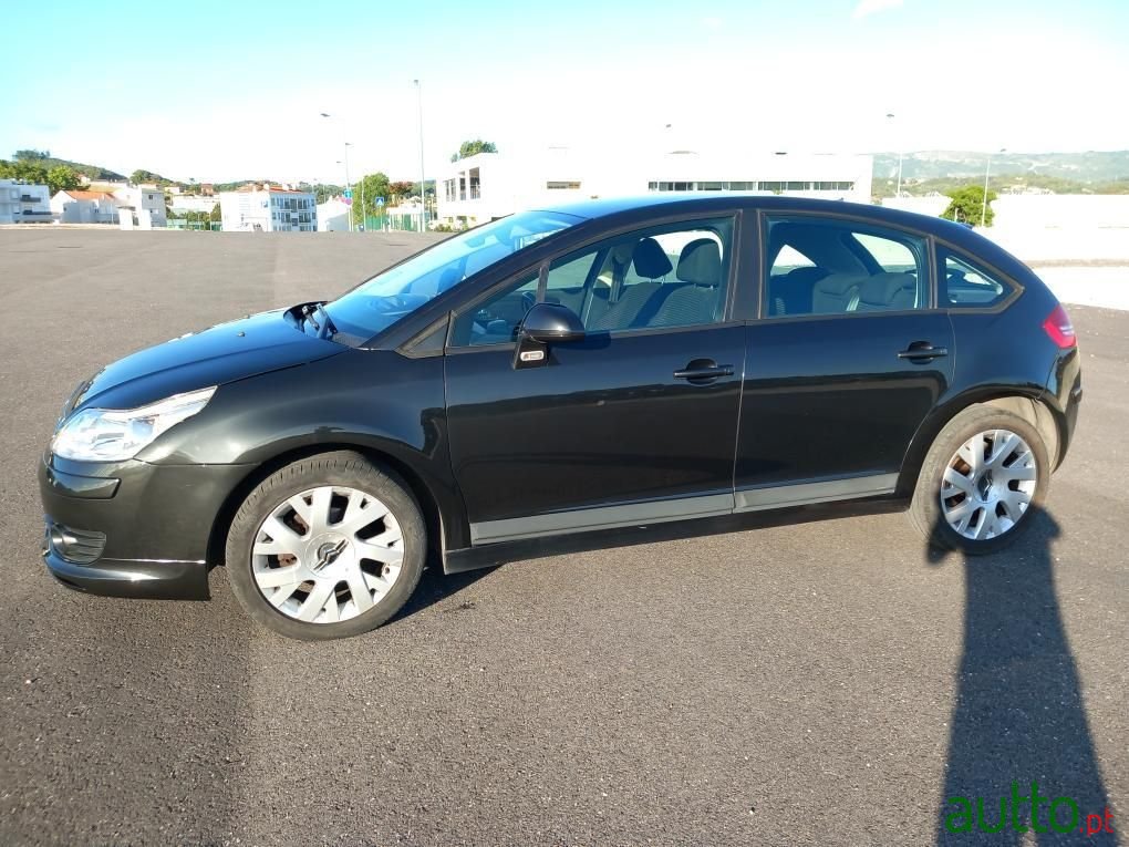 2007' Citroen C4 photo #4