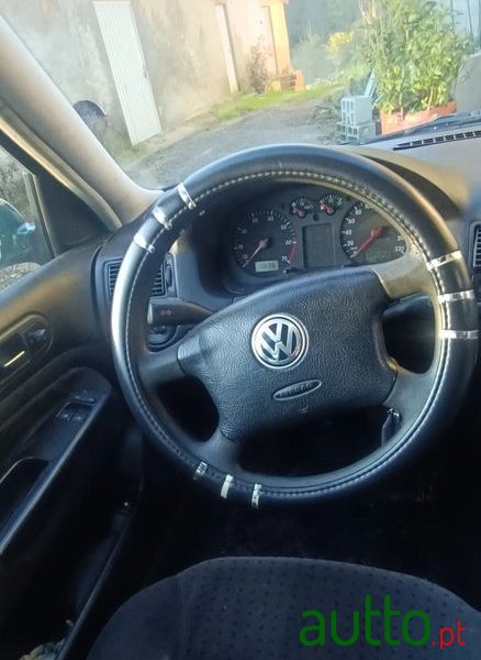 1998' Volkswagen Golf photo #6