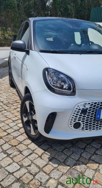 2020' Smart Forfour photo #1