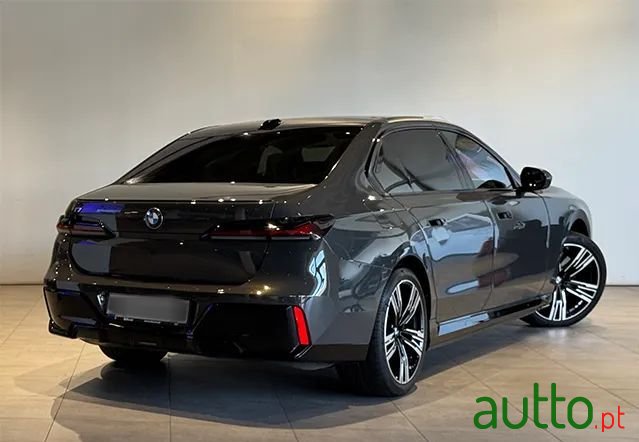 2024' BMW Série I photo #4