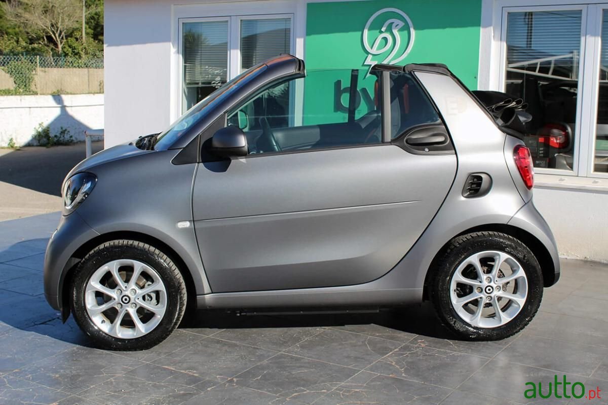 2017' Smart Fortwo photo #6