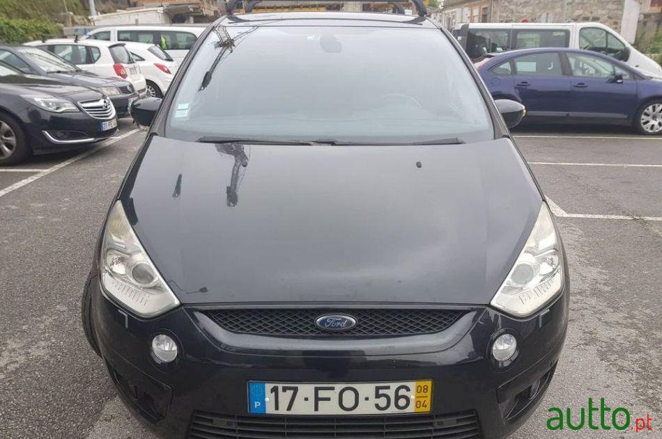2008' Ford S-Max photo #2