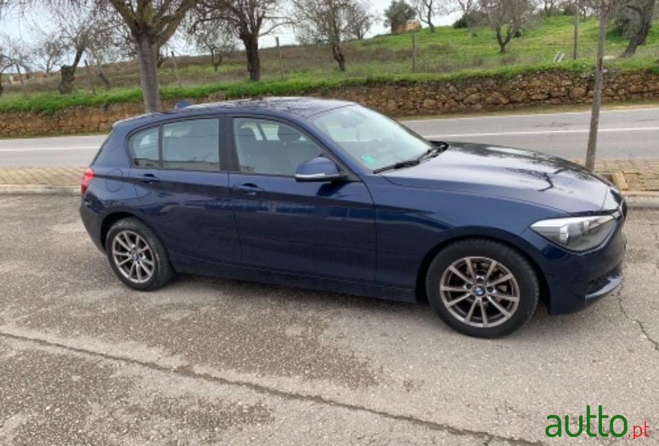 2013' BMW 118 photo #3