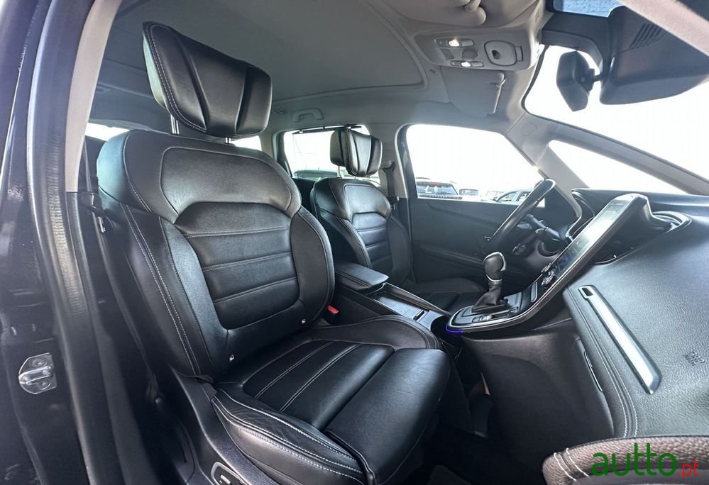 2018' Renault Grand Scenic photo #4