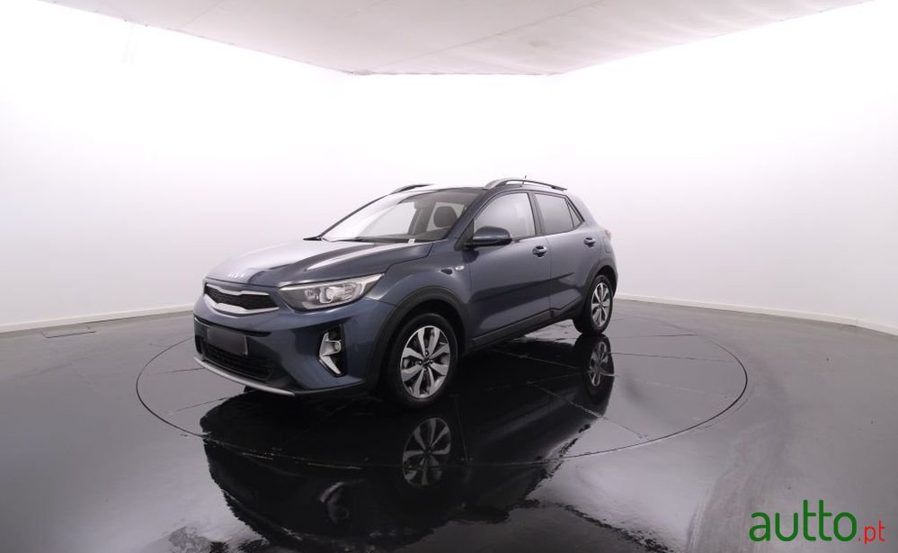 2023' Kia Stonic 1.2 Dynamic photo #1