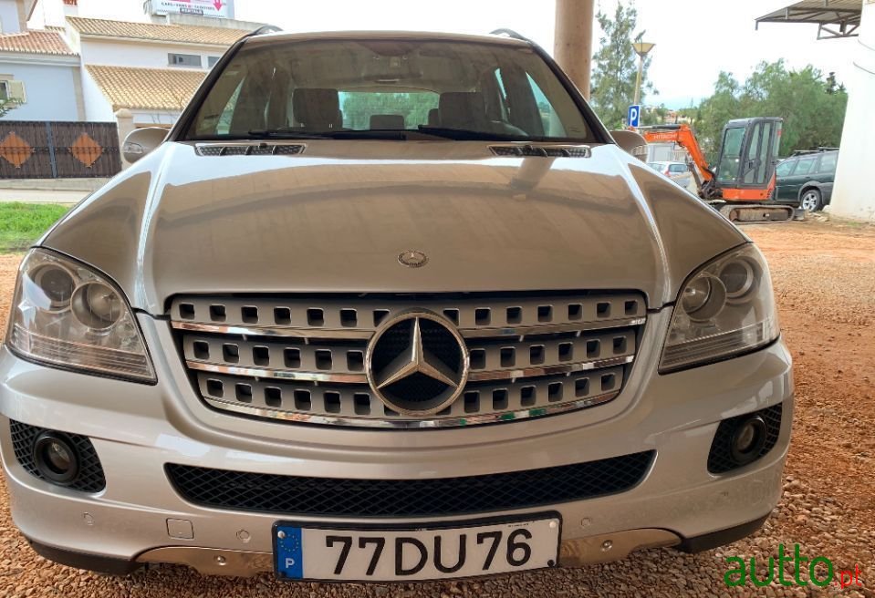 2007' Mercedes-Benz Ml-320 photo #1