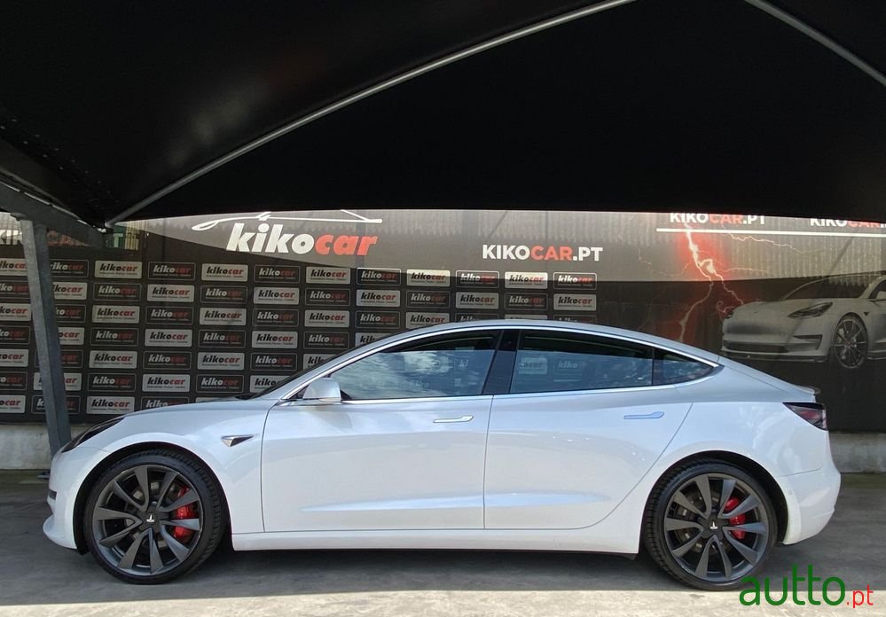 2019' Tesla Model 3 photo #4