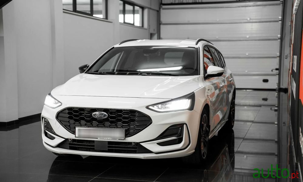 2023' Ford Focus Sw photo #3