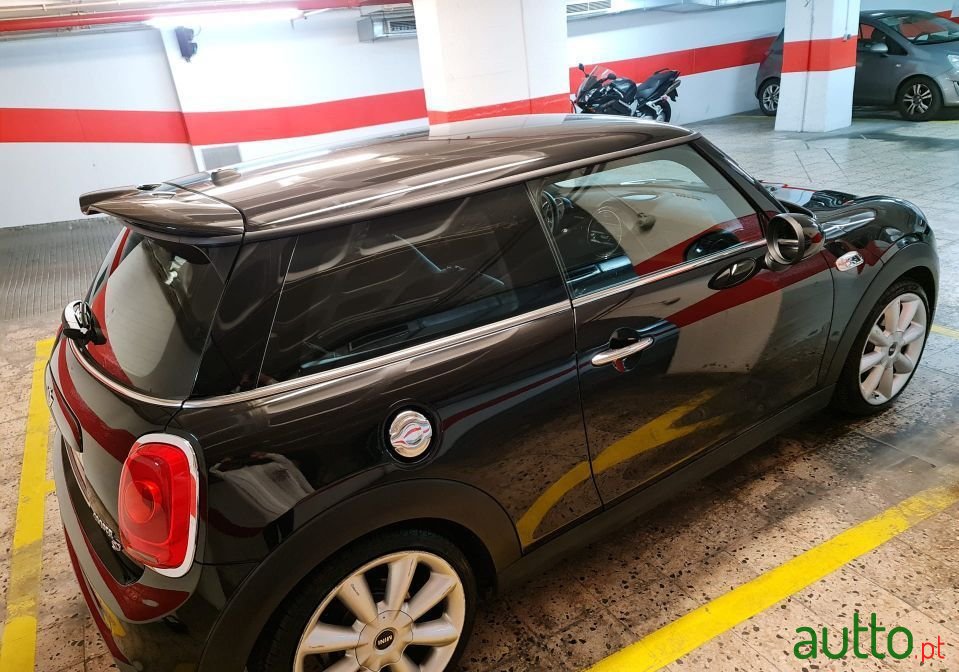 2016' MINI Cooper photo #2