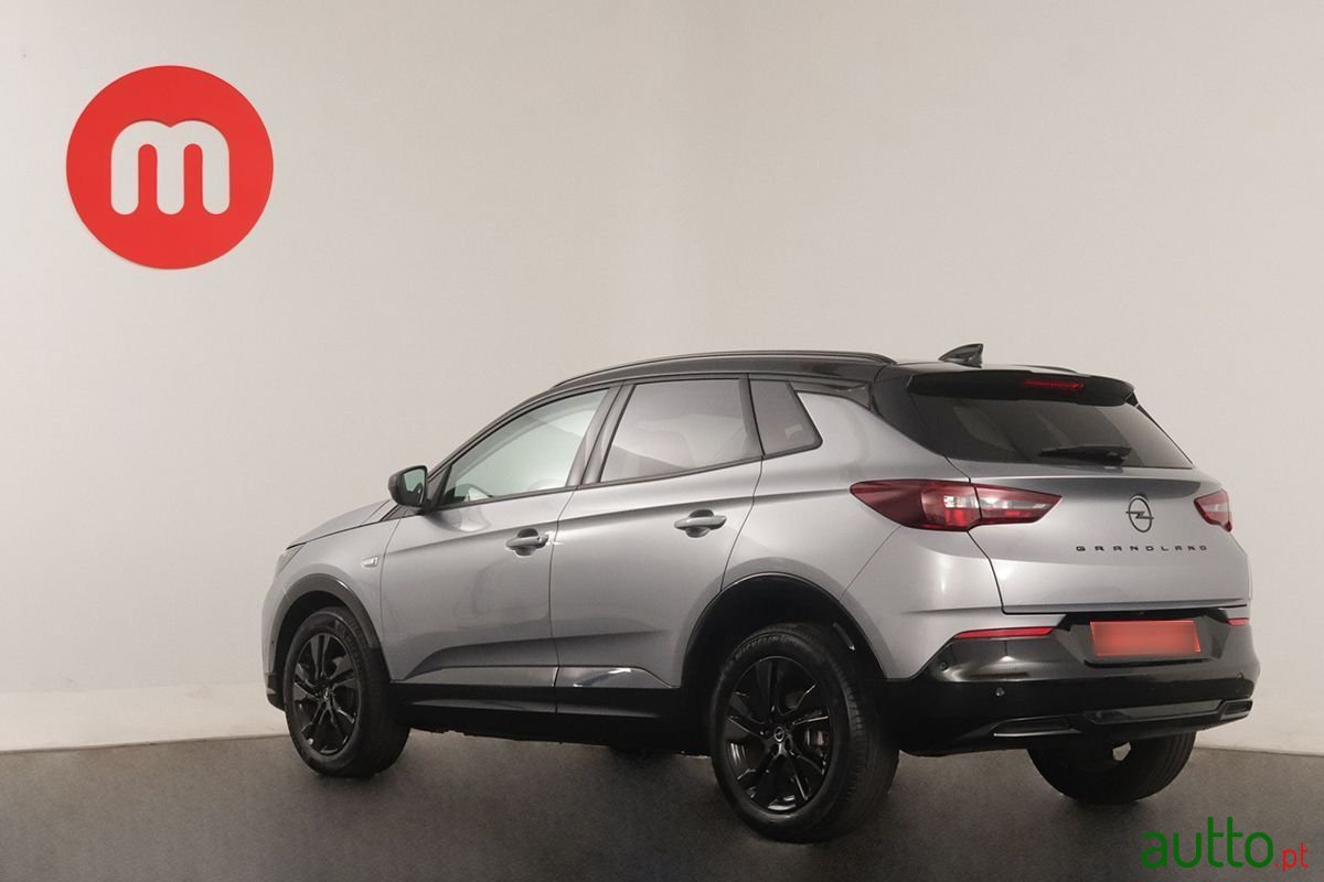 2022' Opel Grandland photo #3