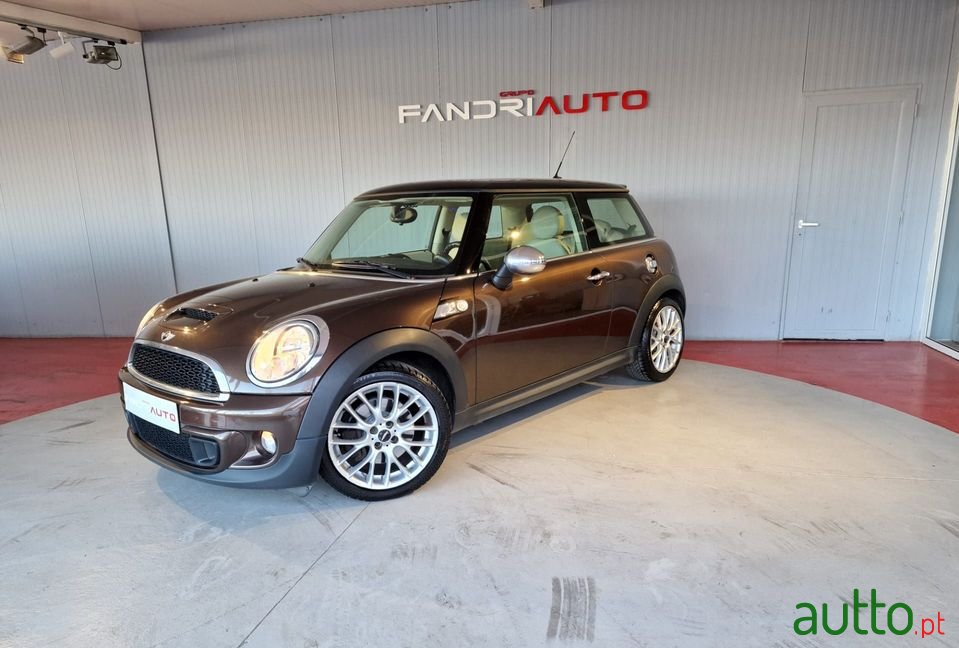 2011' MINI Cooper Ver-S photo #4