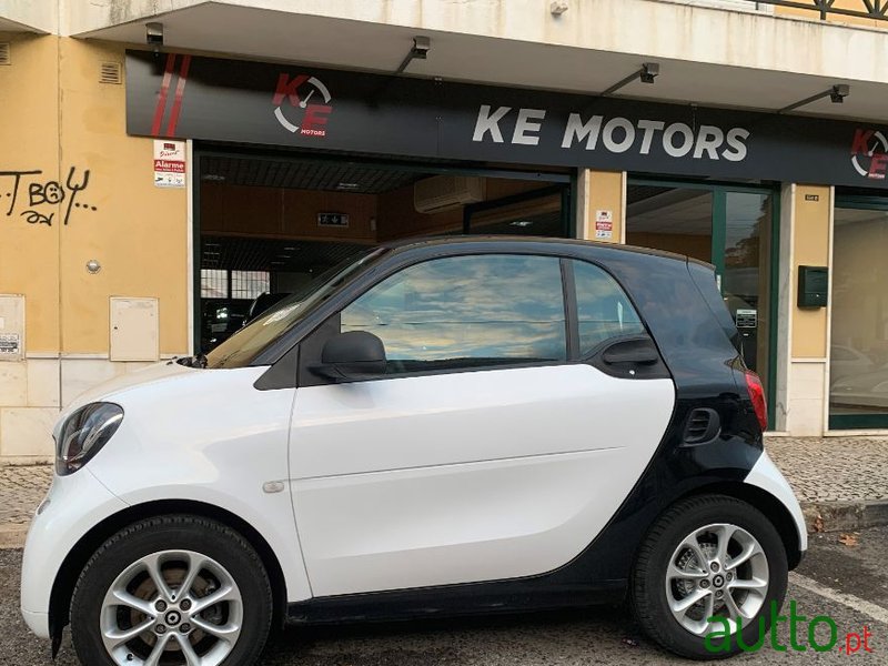 2016' Smart Fortwo photo #1
