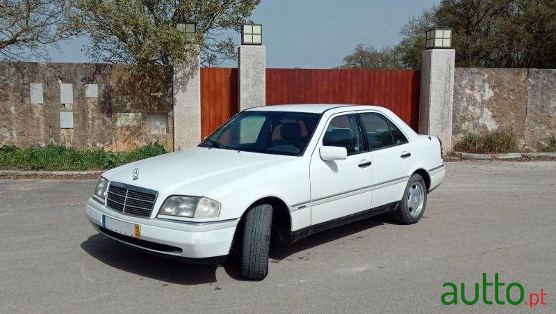 1995' Mercedes-Benz C-250 D Elegance photo #1