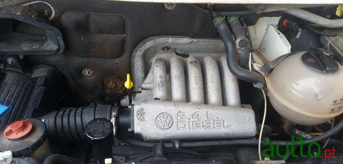 1996' Volkswagen Transporter T4 photo #1