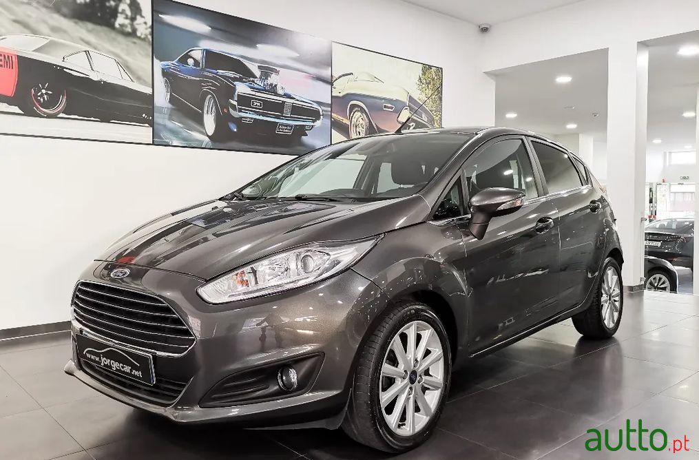2017' Ford Fiesta photo #1