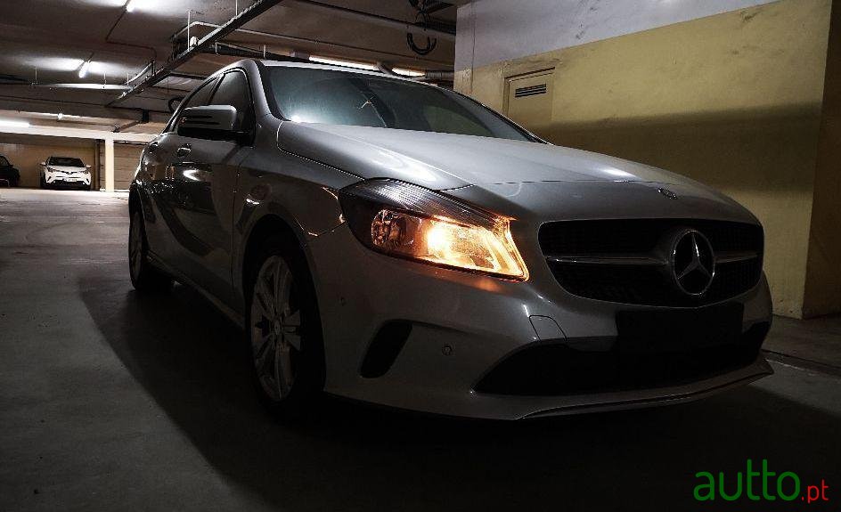 2016' Mercedes-Benz A-180 D Urban photo #1