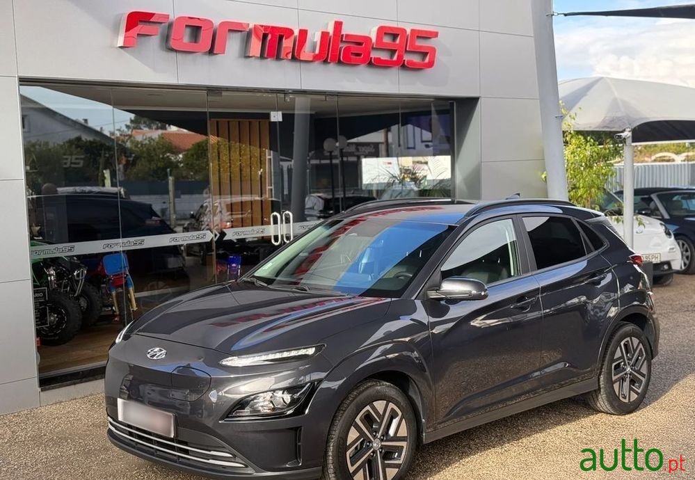 2022' Hyundai Kauai photo #4