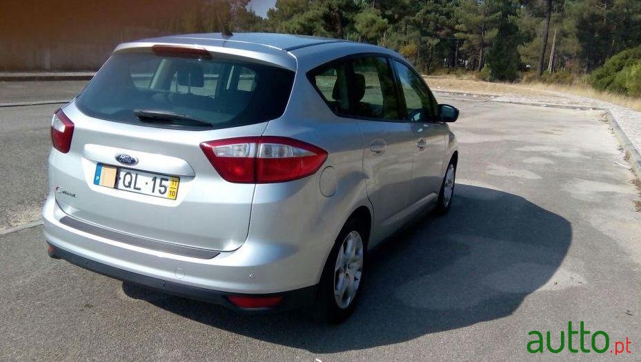 2011' Ford C-MAX photo #1