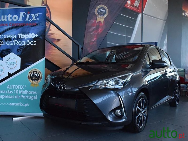 2018' Toyota Yaris photo #1