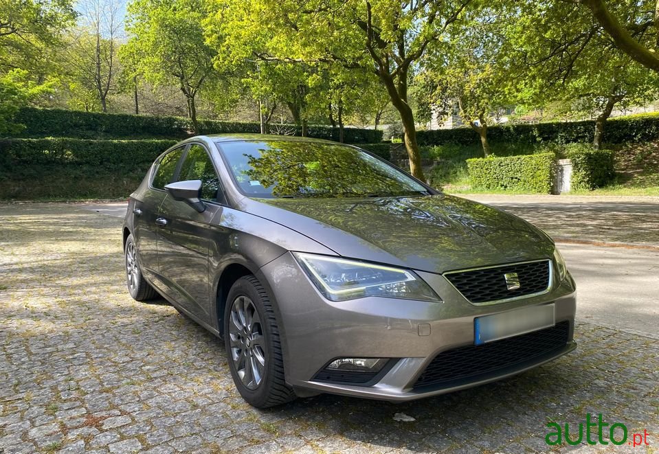 2014' SEAT Leon photo #1