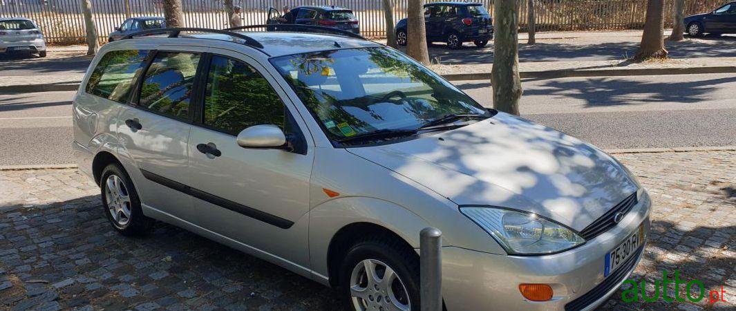 2001' Ford Focus Sw photo #4