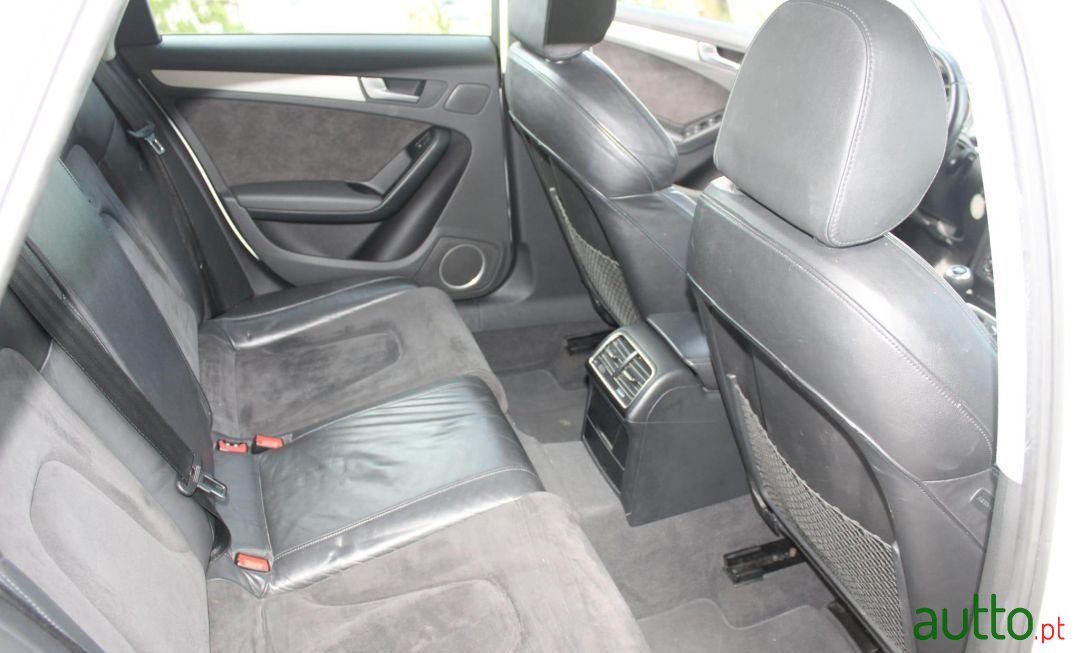 2008' Audi A4 Avant photo #4