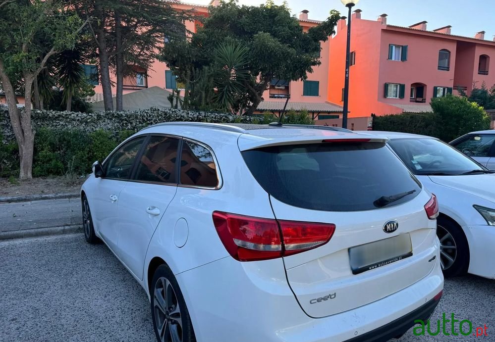 2016' Kia Ceed Sw photo #1