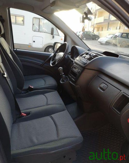 2011' Mercedes-Benz Vito 113 photo #5