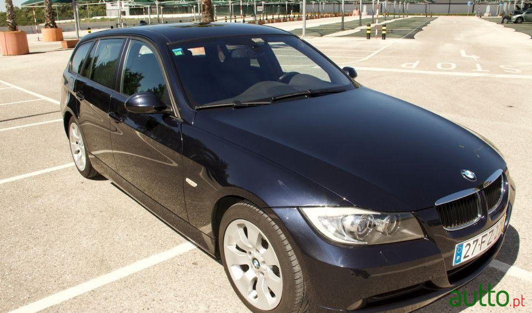 2008' BMW 318 photo #3