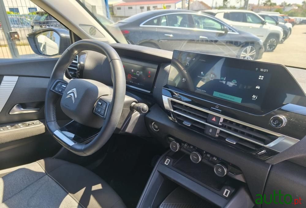2022' Citroen E-C4 50 Kwh You! photo #5
