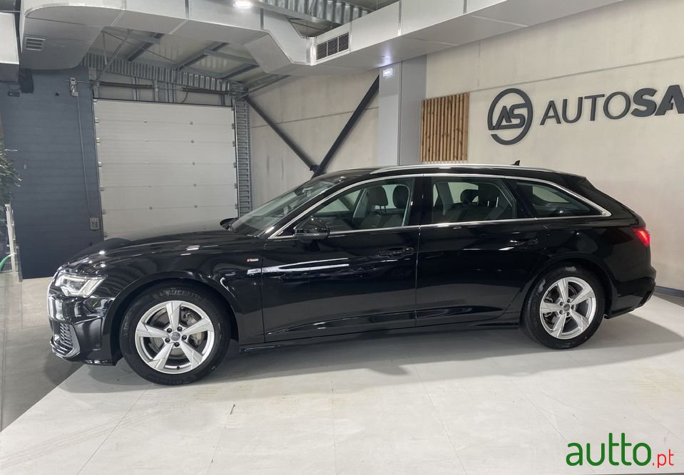 2021' Audi A6 Avant photo #2