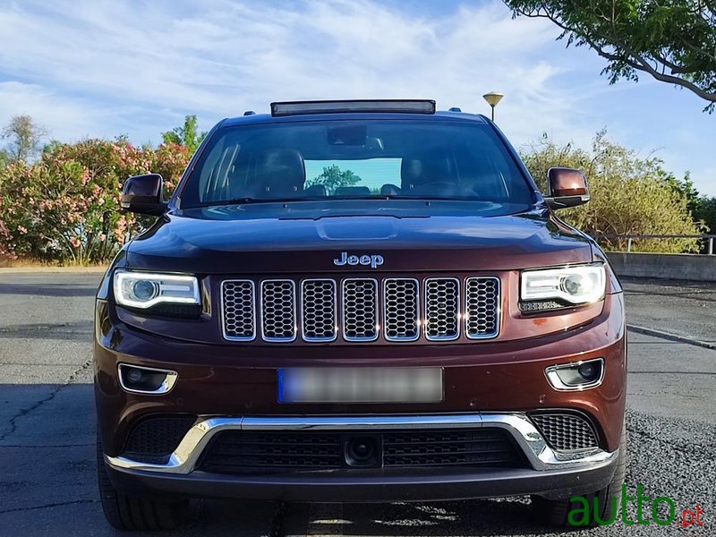 2015' Jeep Grand Cherokee photo #5